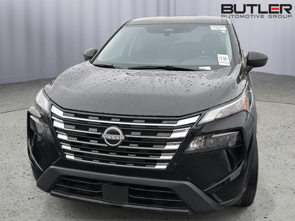Used 2025 Nissan Rogue SUV