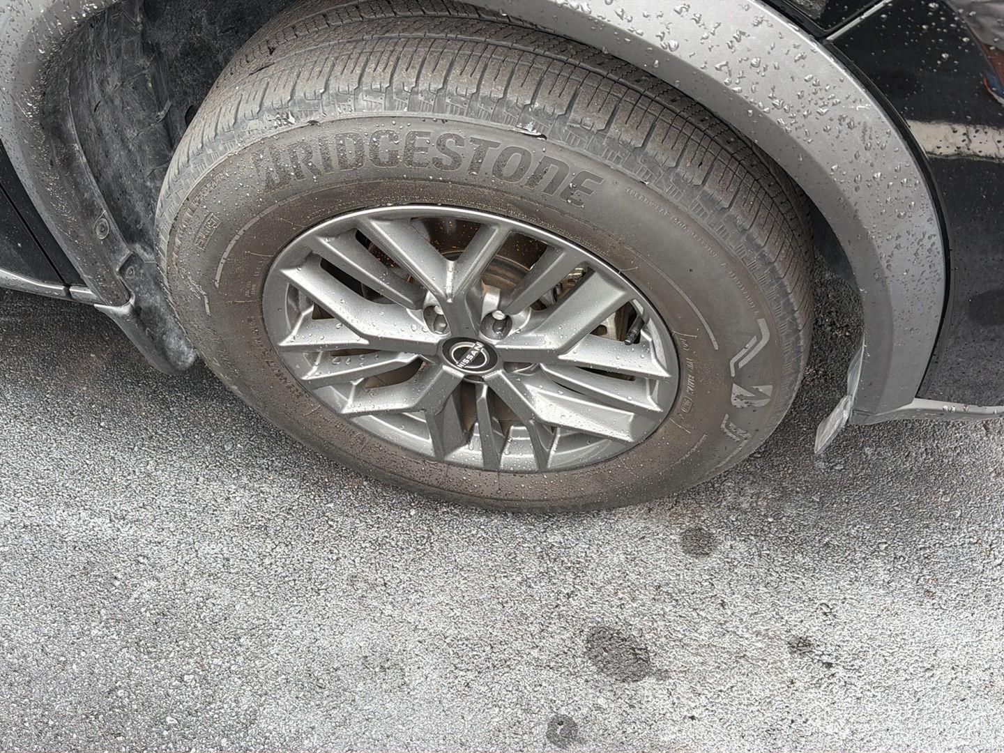 Used 2025 Nissan Rogue SUV