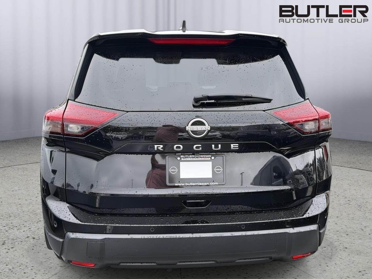 Used 2025 Nissan Rogue SUV