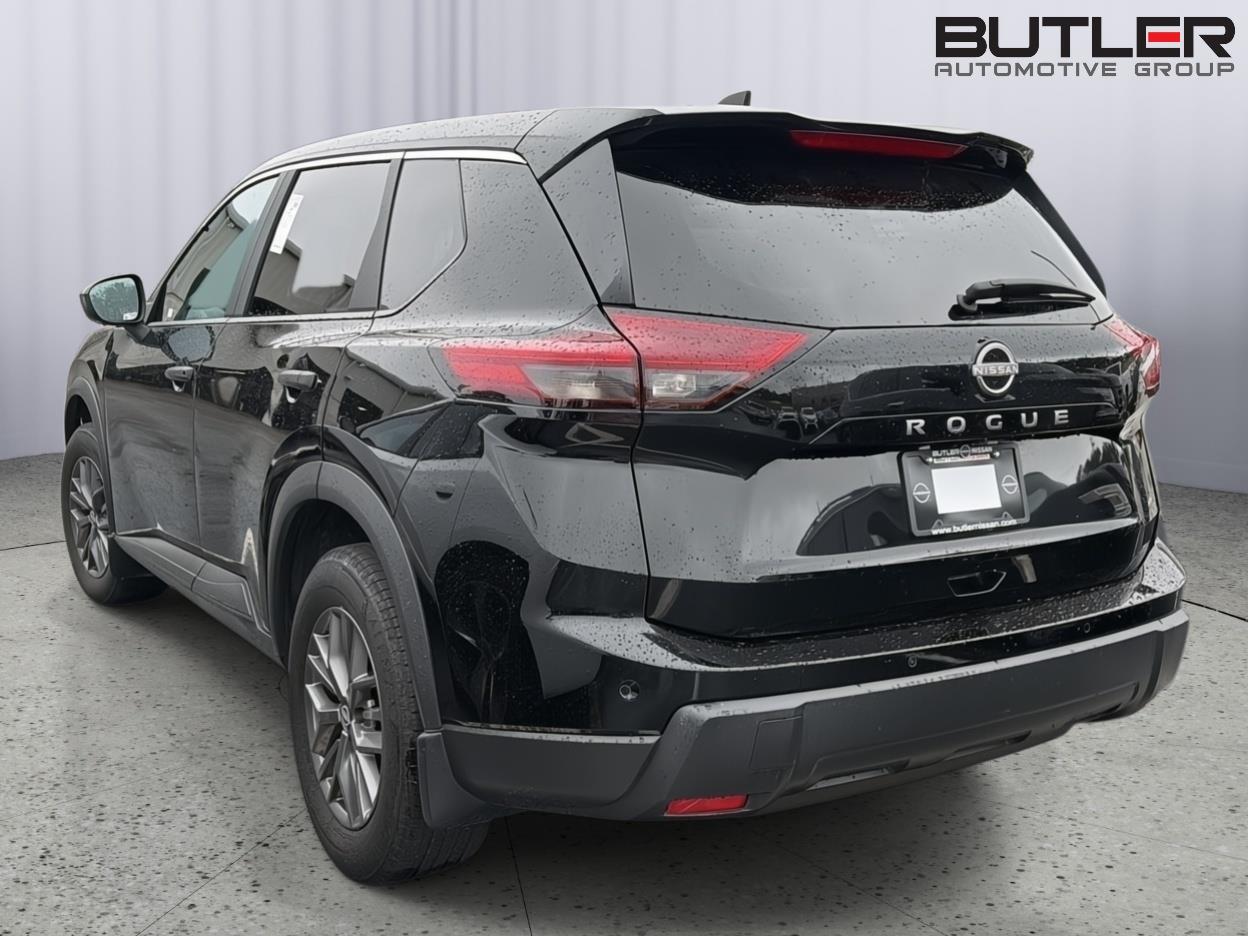 Used 2025 Nissan Rogue SUV