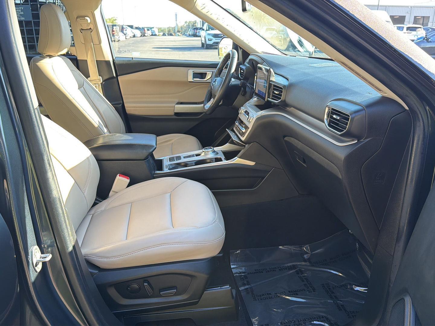 Used 2023 Ford Explorer SUV