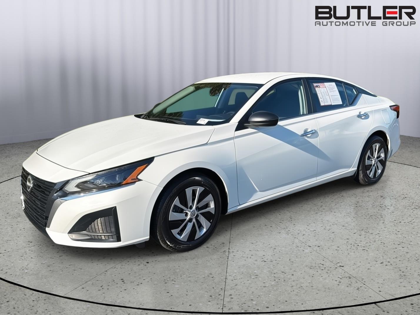 Used 2024 Nissan Altima Sedan