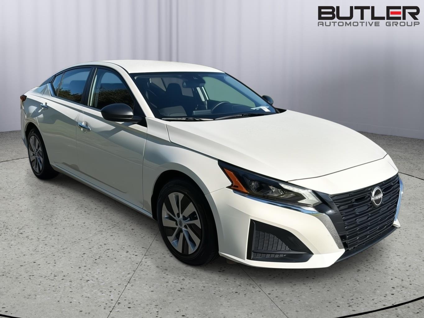 Used 2024 Nissan Altima Sedan