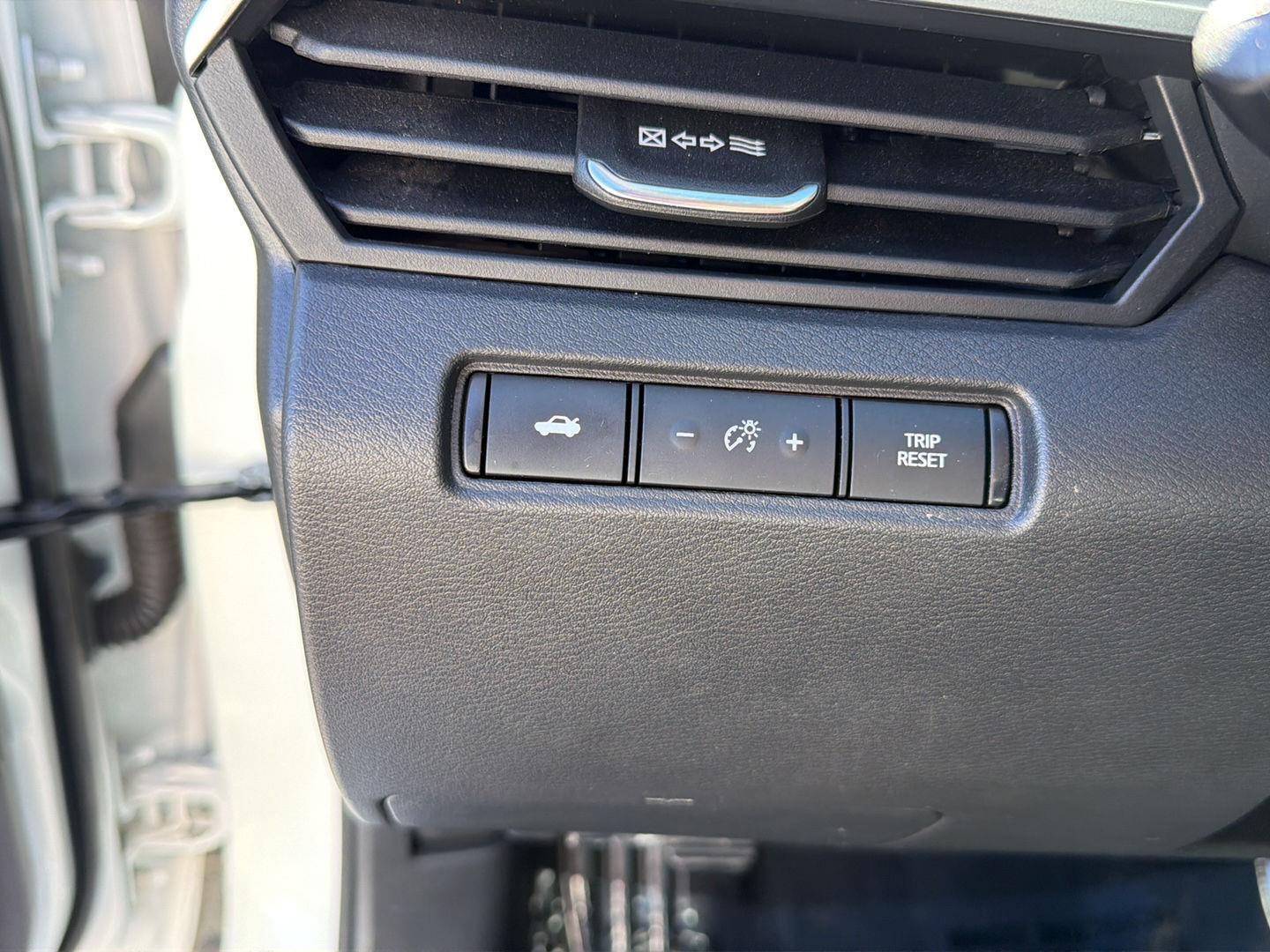 Used 2024 Nissan Altima Sedan