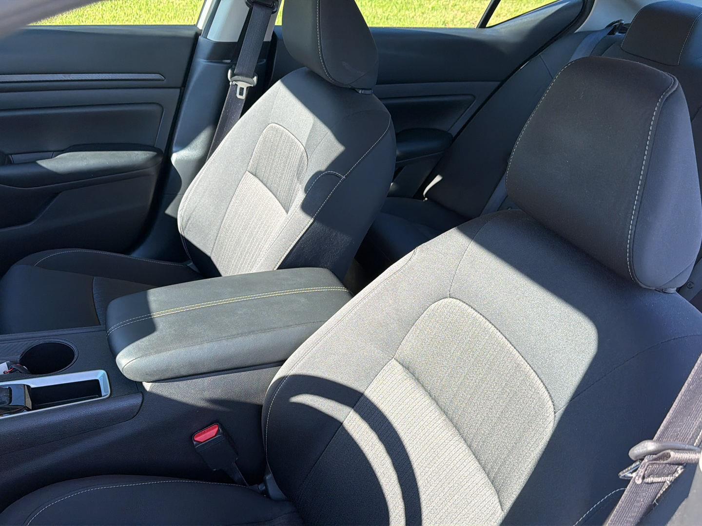 Used 2024 Nissan Altima Sedan