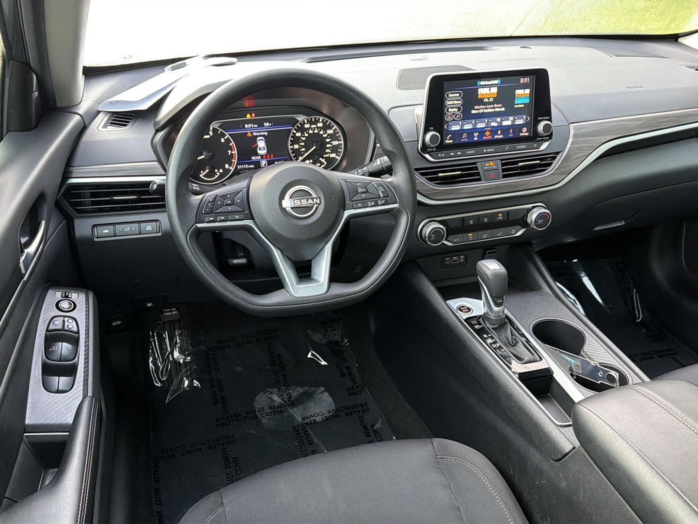Used 2025 Nissan Altima Sedan
