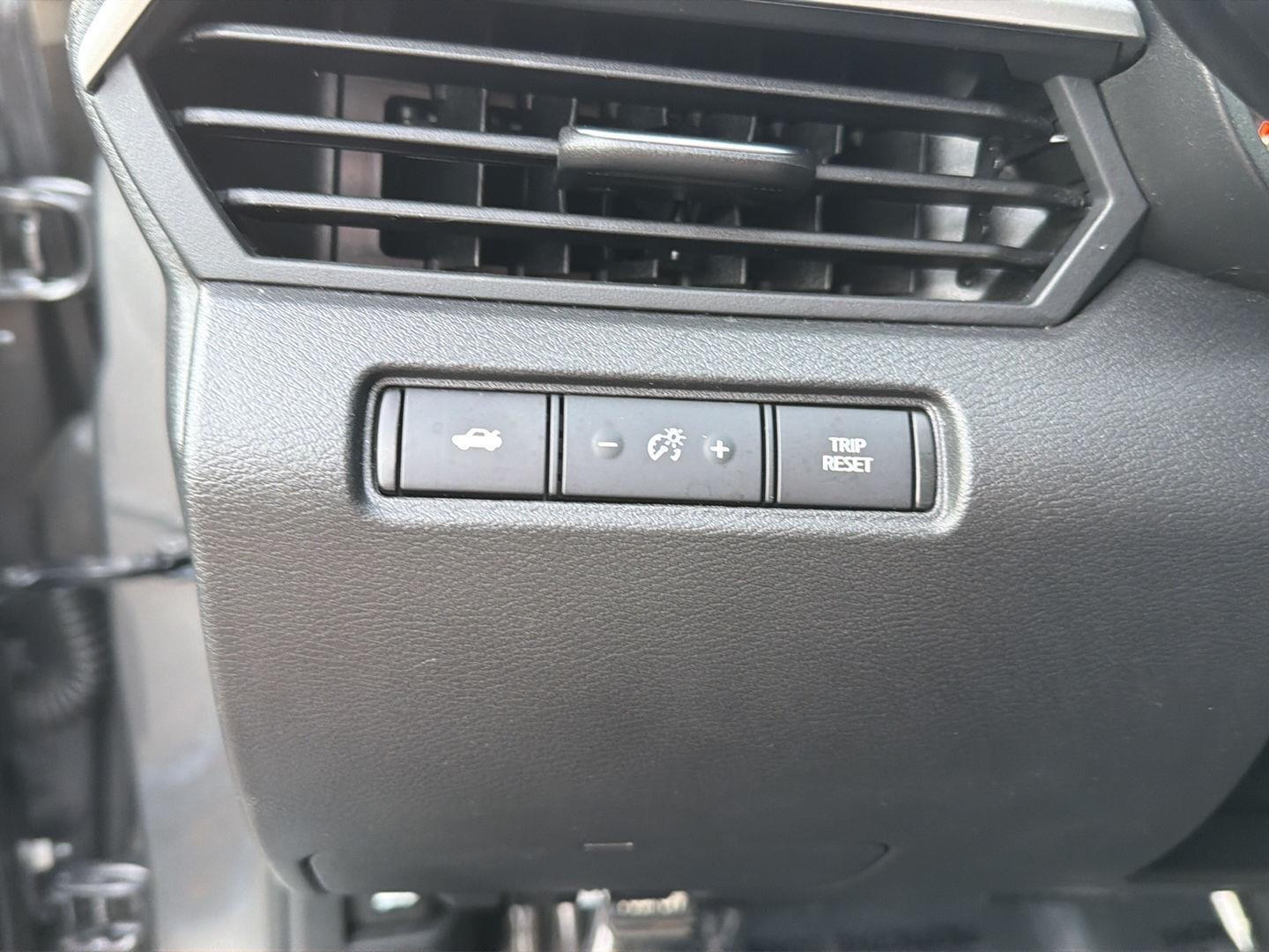 Used 2025 Nissan Altima Sedan