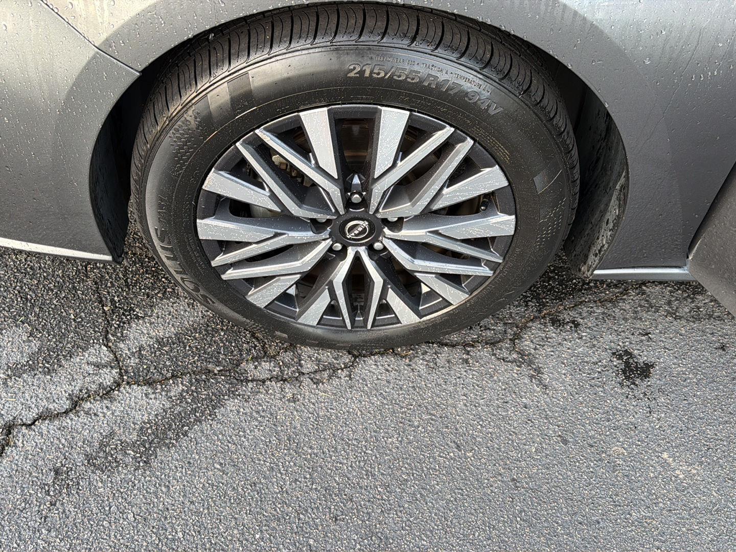 Used 2025 Nissan Altima Sedan