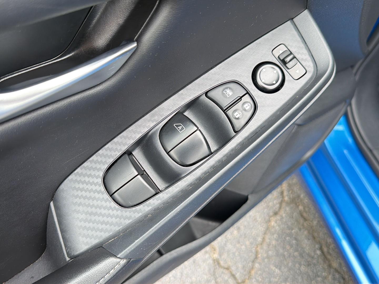 Used 2025 Nissan Sentra Sedan