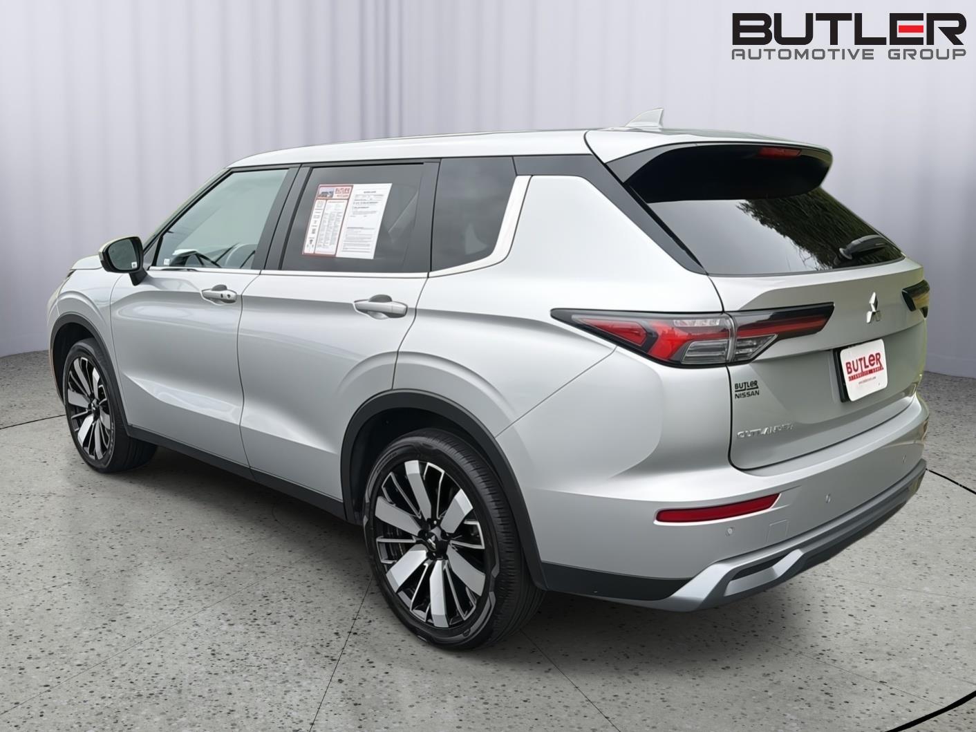 Used 2025 Mitsubishi Outlander Sedan