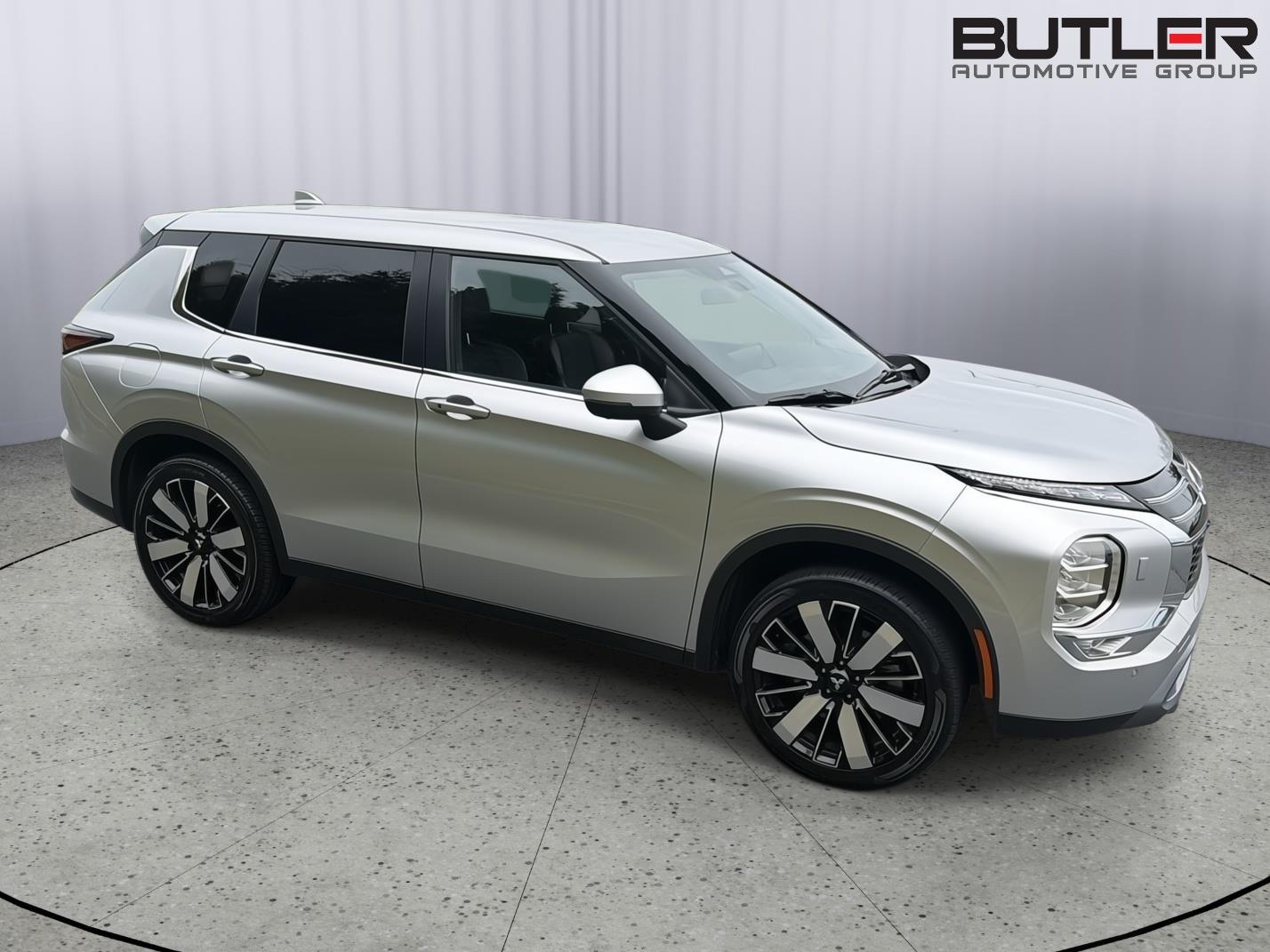 Used 2025 Mitsubishi Outlander Sedan