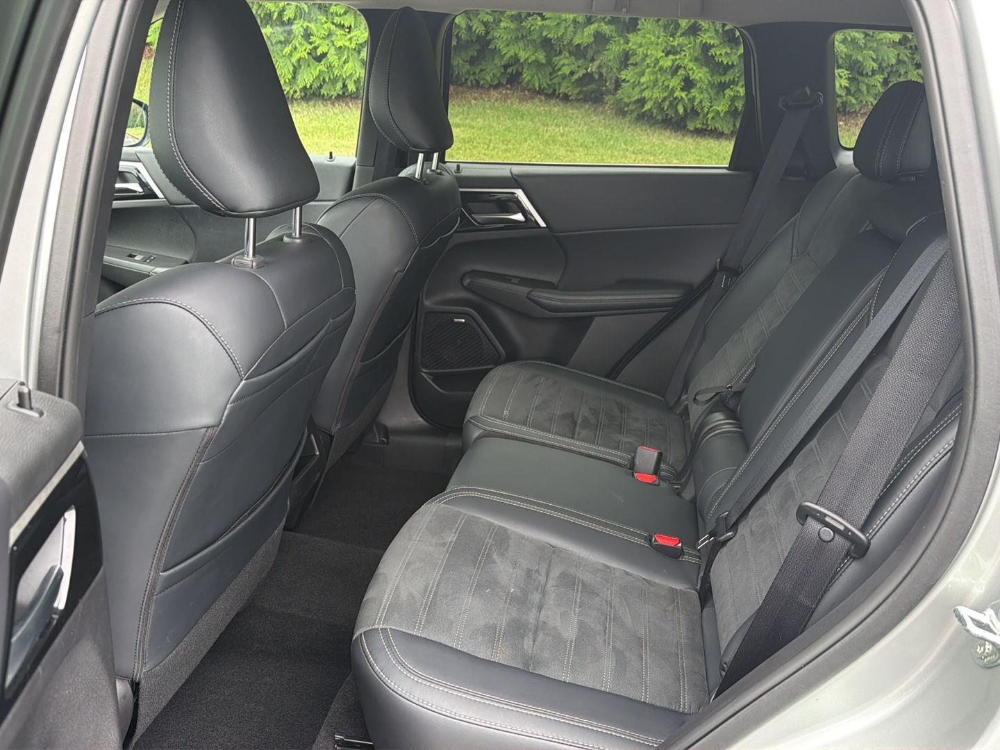 Used 2025 Mitsubishi Outlander Sedan