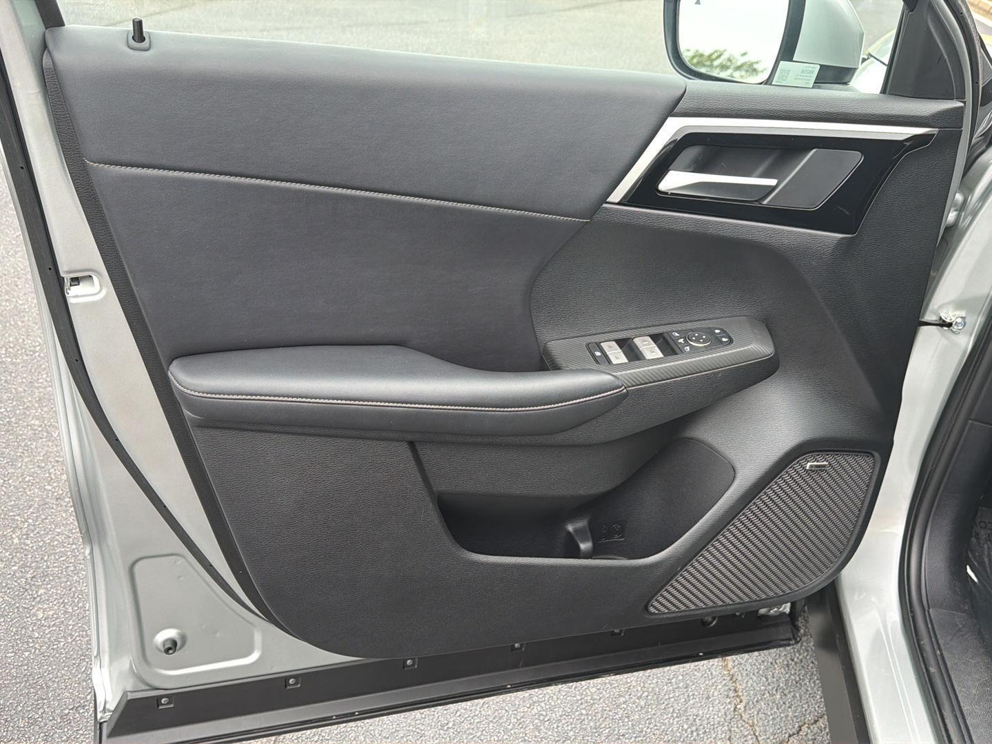 Used 2025 Mitsubishi Outlander Sedan