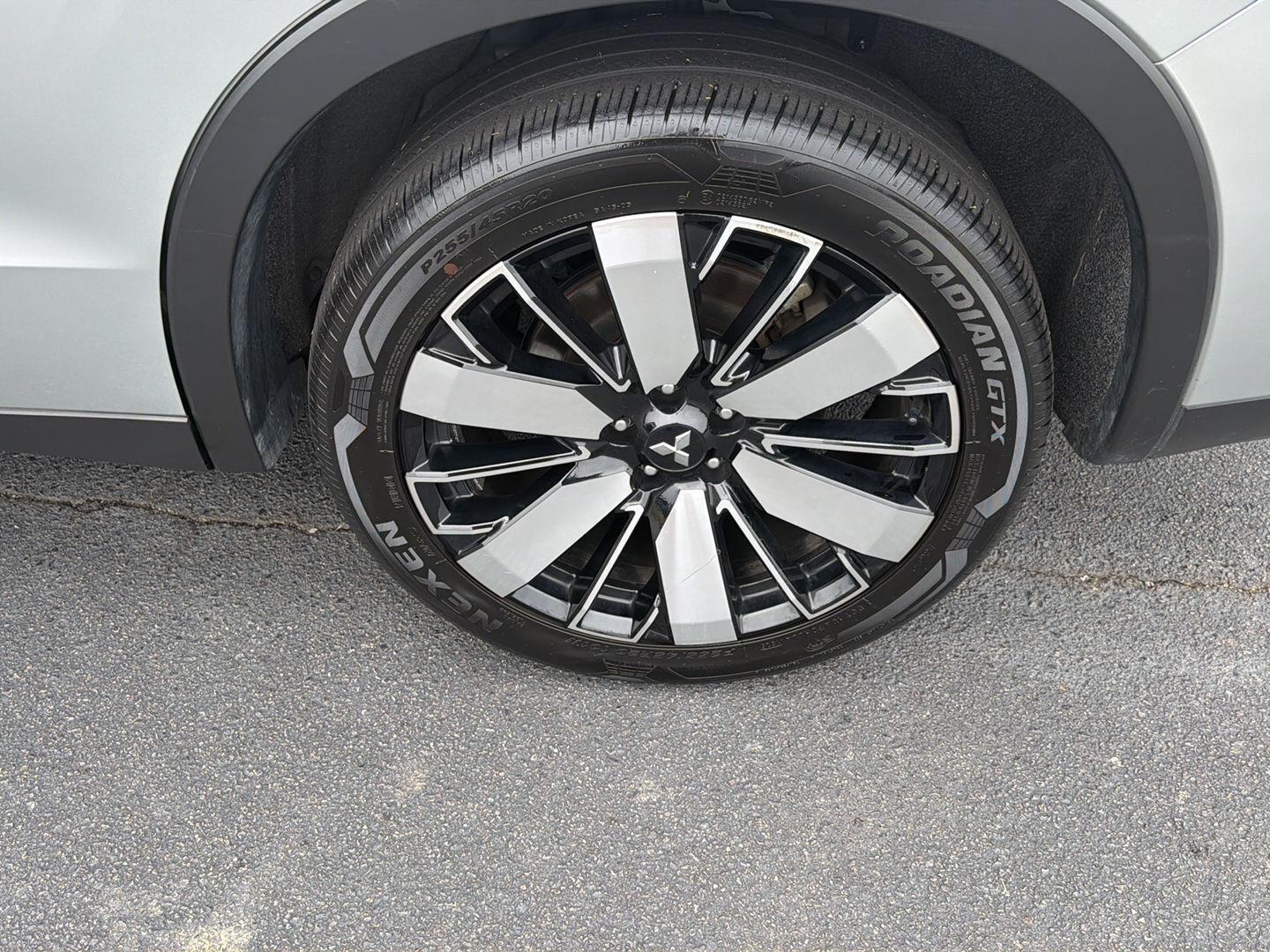 Used 2025 Mitsubishi Outlander Sedan