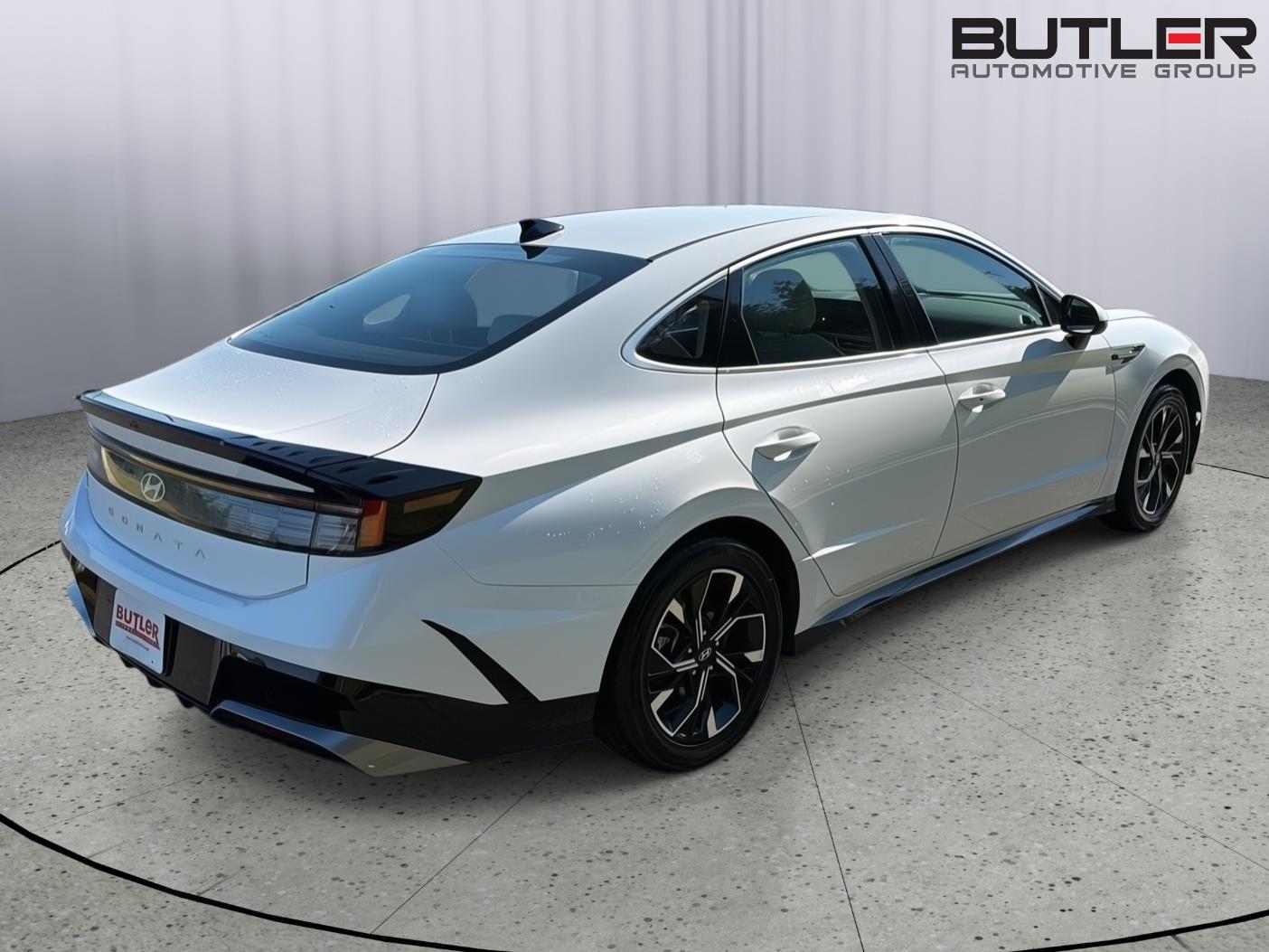Used 2025 Hyundai Sonata Sedan