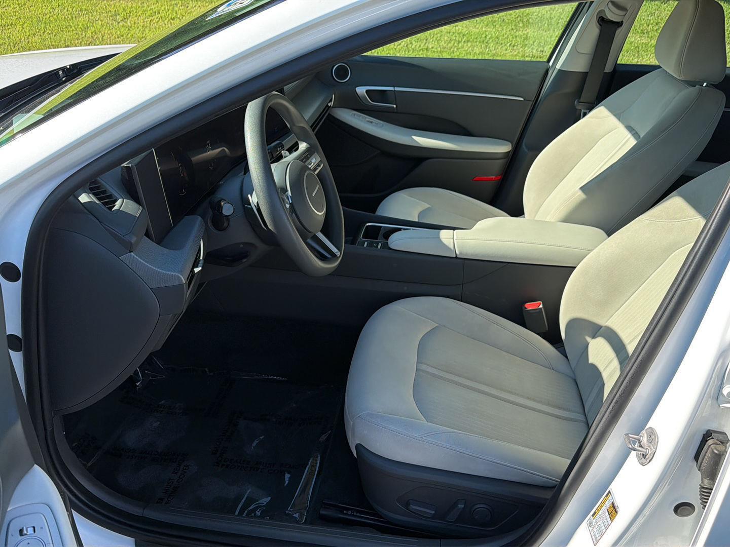 Used 2025 Hyundai Sonata Sedan