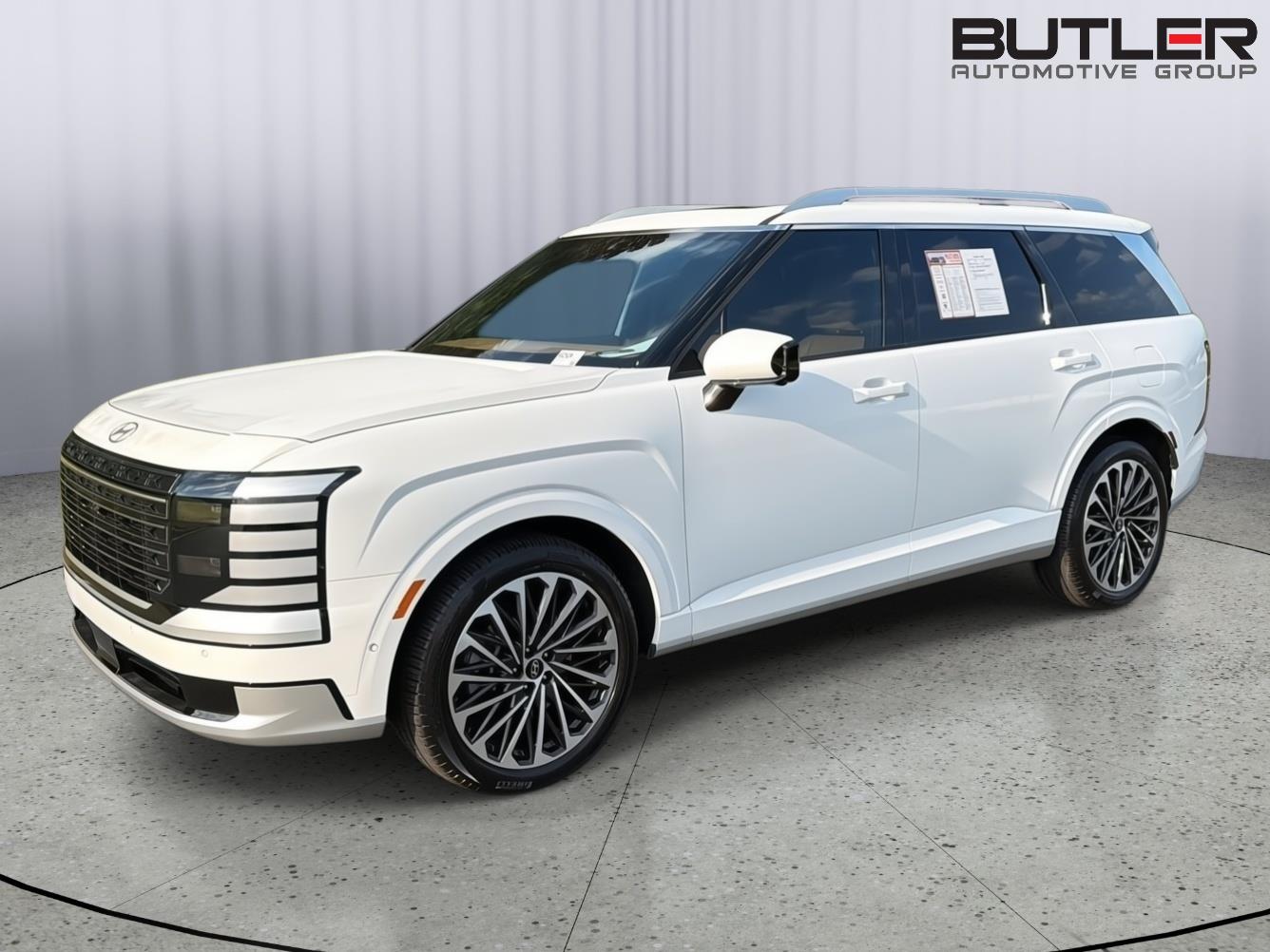 Creamy White Pearl 2026 Hyundai Palisade SUV / Crossover Front-Wheel Drive Automatic