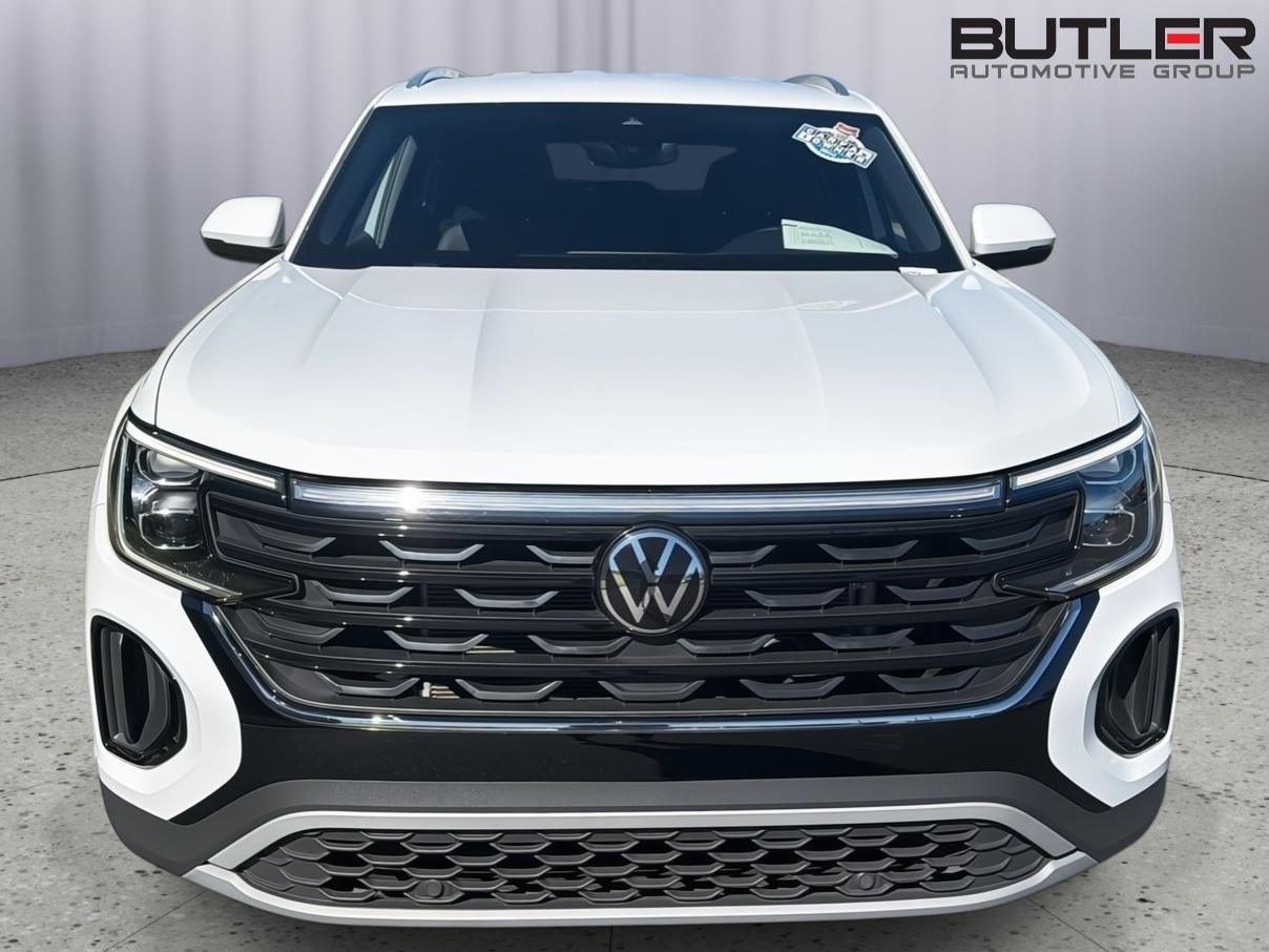 Used 2024 Volkswagen Atlas Cross Sport SUV