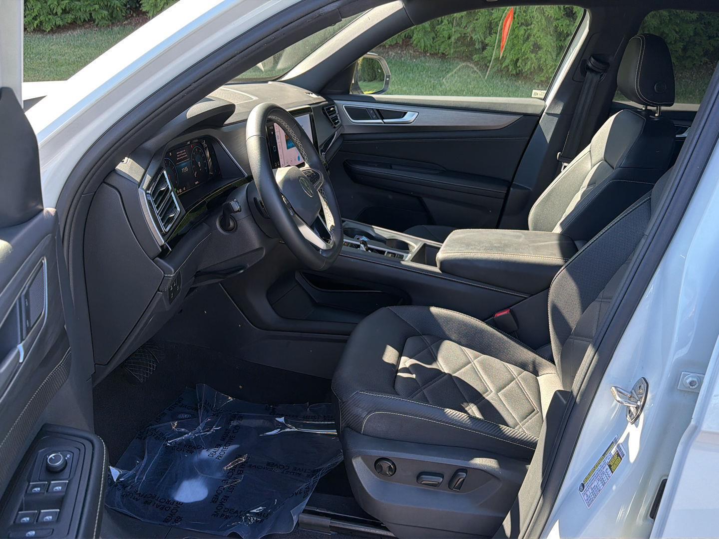 Used 2024 Volkswagen Atlas Cross Sport SUV