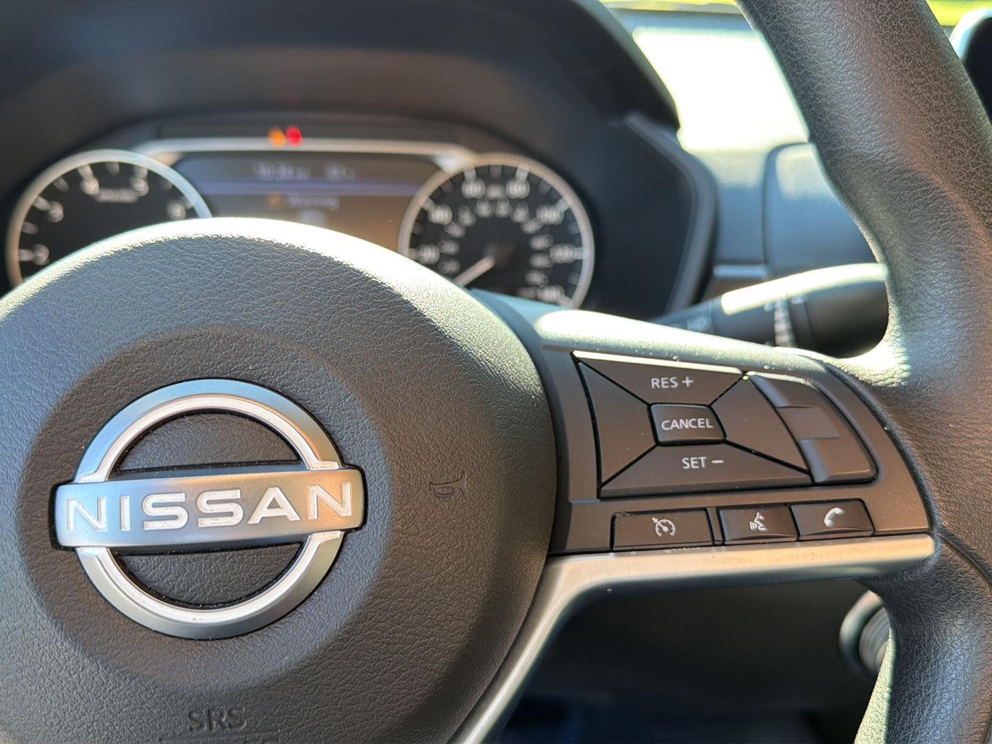 Used 2025 Nissan Altima Sedan