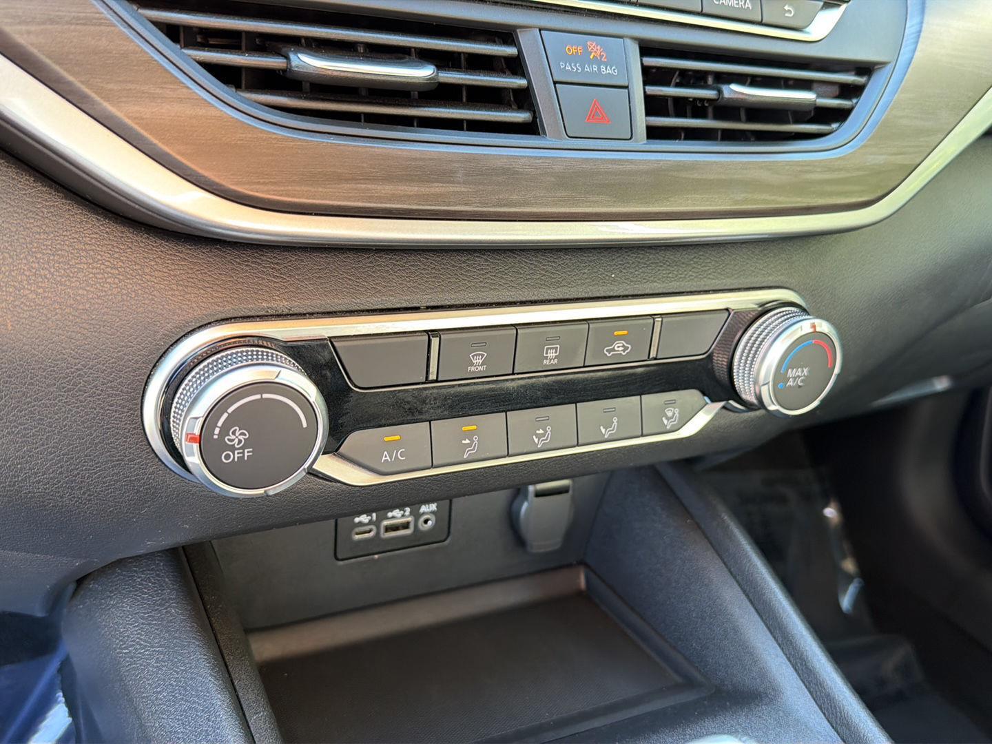 Used 2025 Nissan Altima Sedan