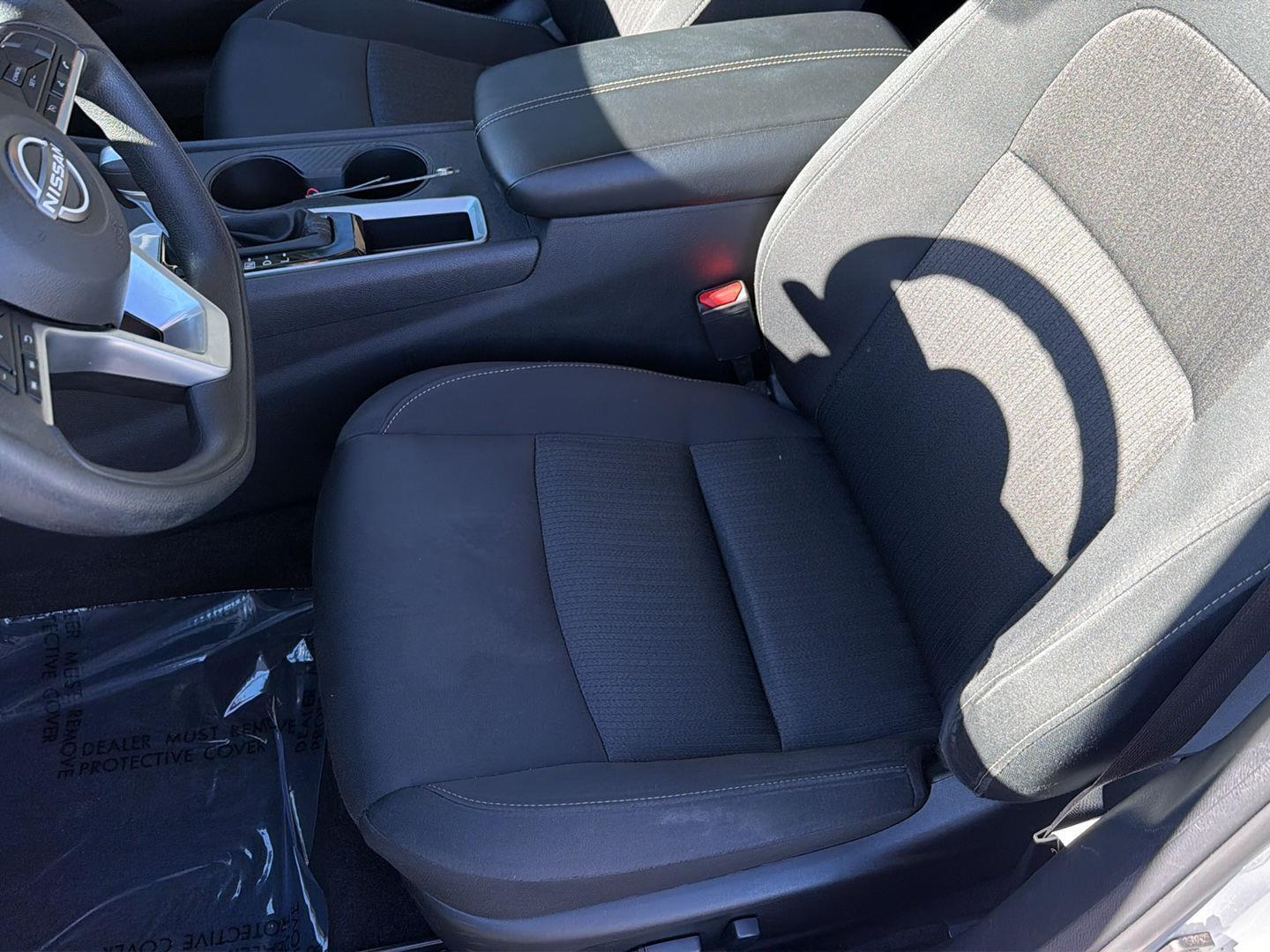 Used 2025 Nissan Altima Sedan
