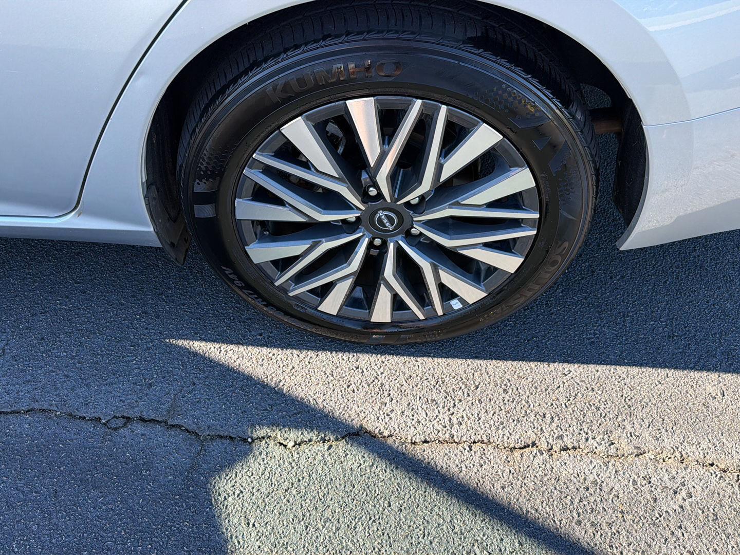 Used 2025 Nissan Altima Sedan