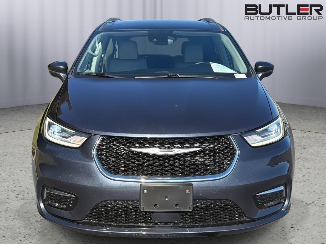Used 2021 Chrysler Pacifica Van