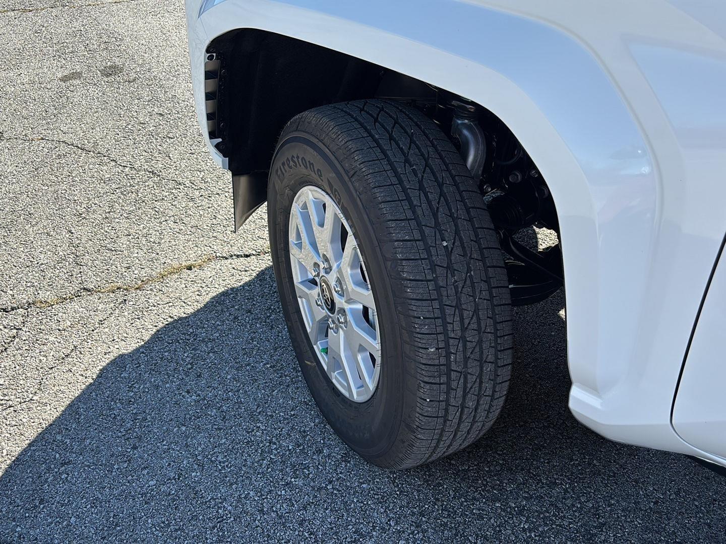 View vehicle photo 4