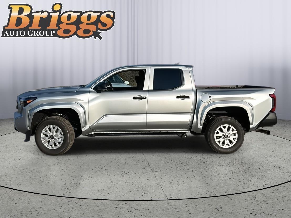 View vehicle photo 3