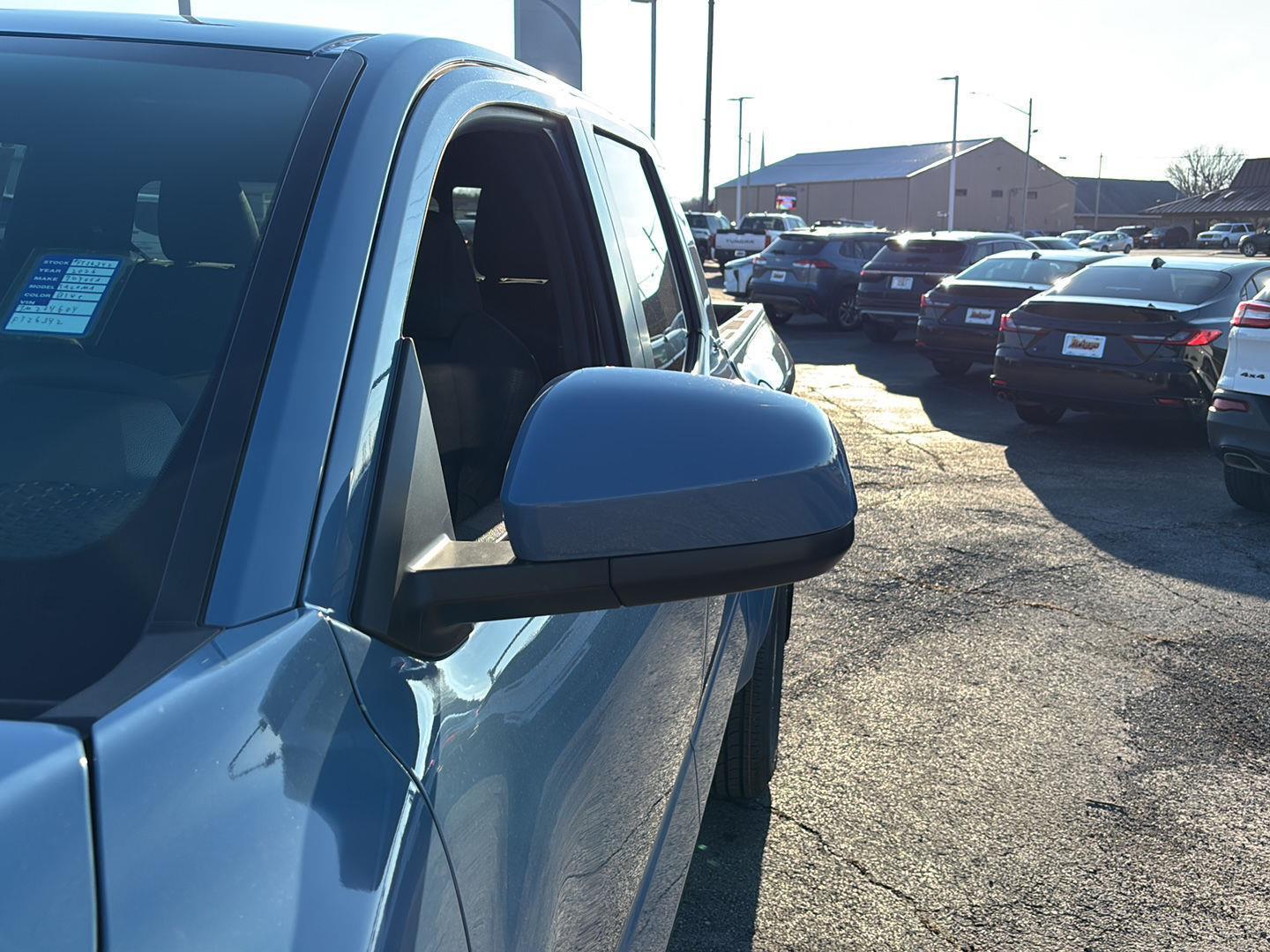 View vehicle photo 5