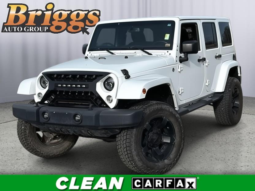 Bright White Clearcoat 2015 Jeep Wrangler Unlimited Sahara 4WD SUV / Crossover Four-Wheel Drive 5-Speed Automatic