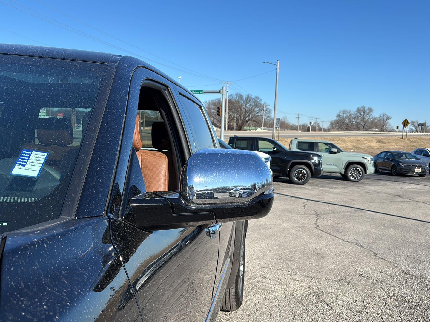 View vehicle photo 6