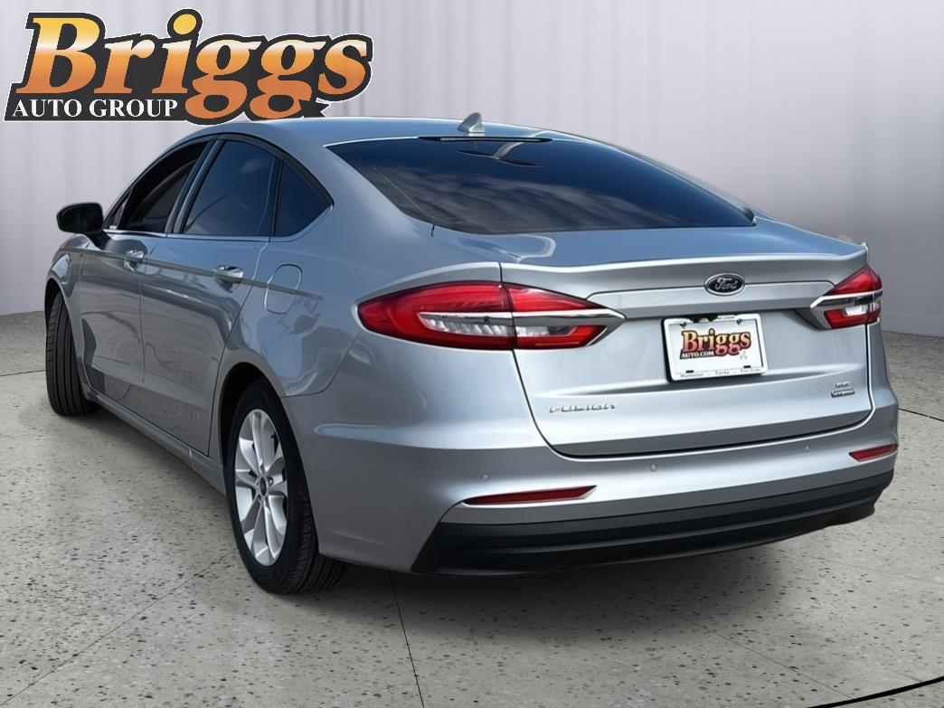 View vehicle photo 7