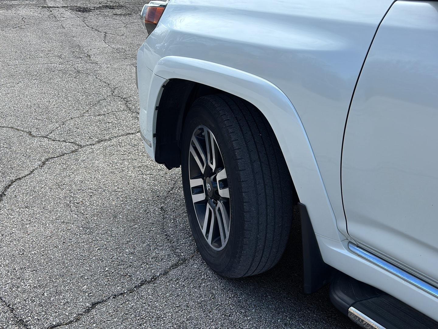 View vehicle photo 4