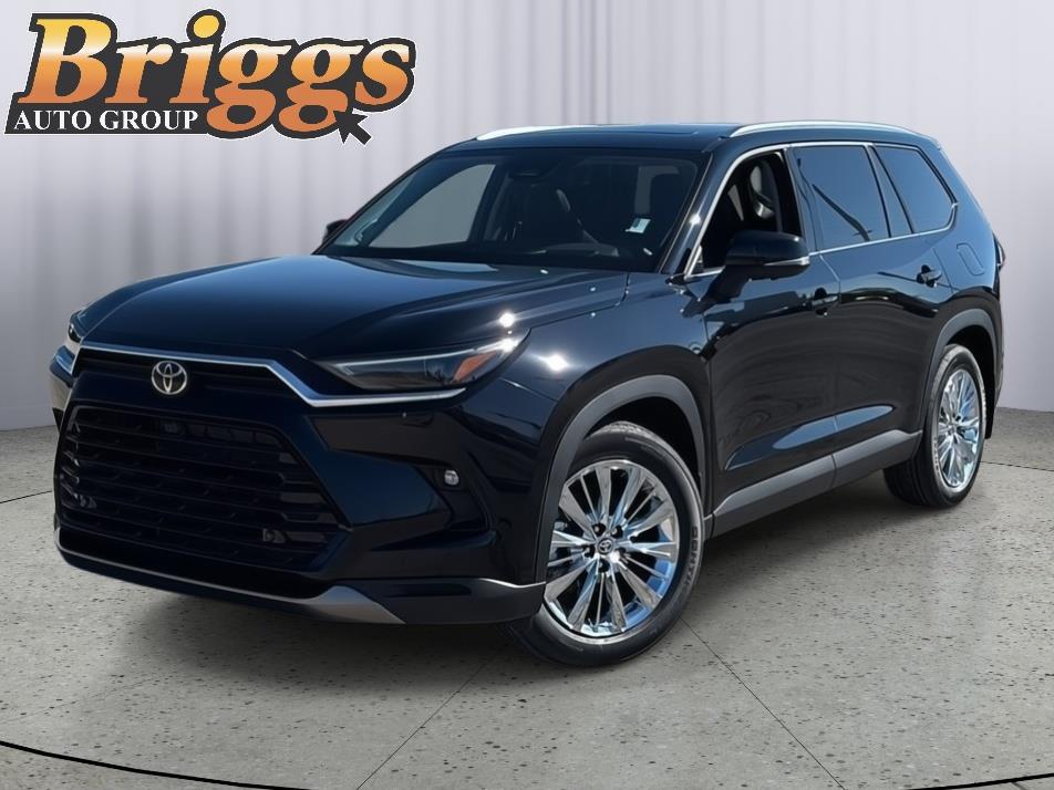 Midnight Black Metallic 2026 Toyota Grand Highlander Platinum AWD SUV / Crossover All-Wheel Drive Automatic