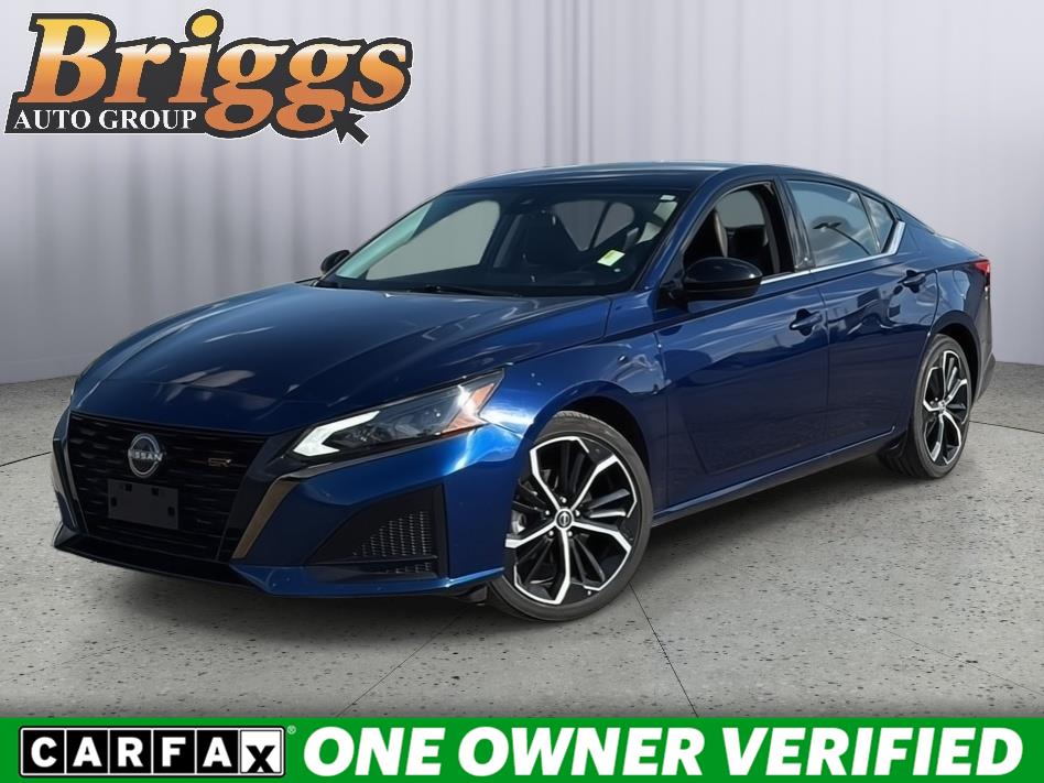 Deep Blue Pearl 2024 Nissan Altima 2.5 SR FWD Sedan Front-Wheel Drive Continuously Variable Transmission