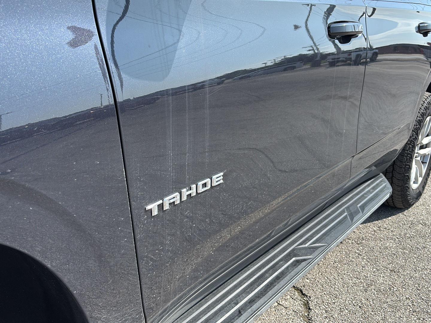 View vehicle photo 6