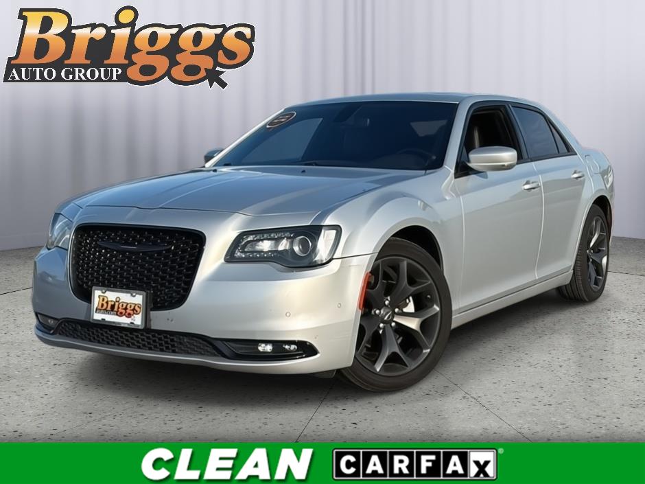 2023 Chrysler 300 S V6 RWD