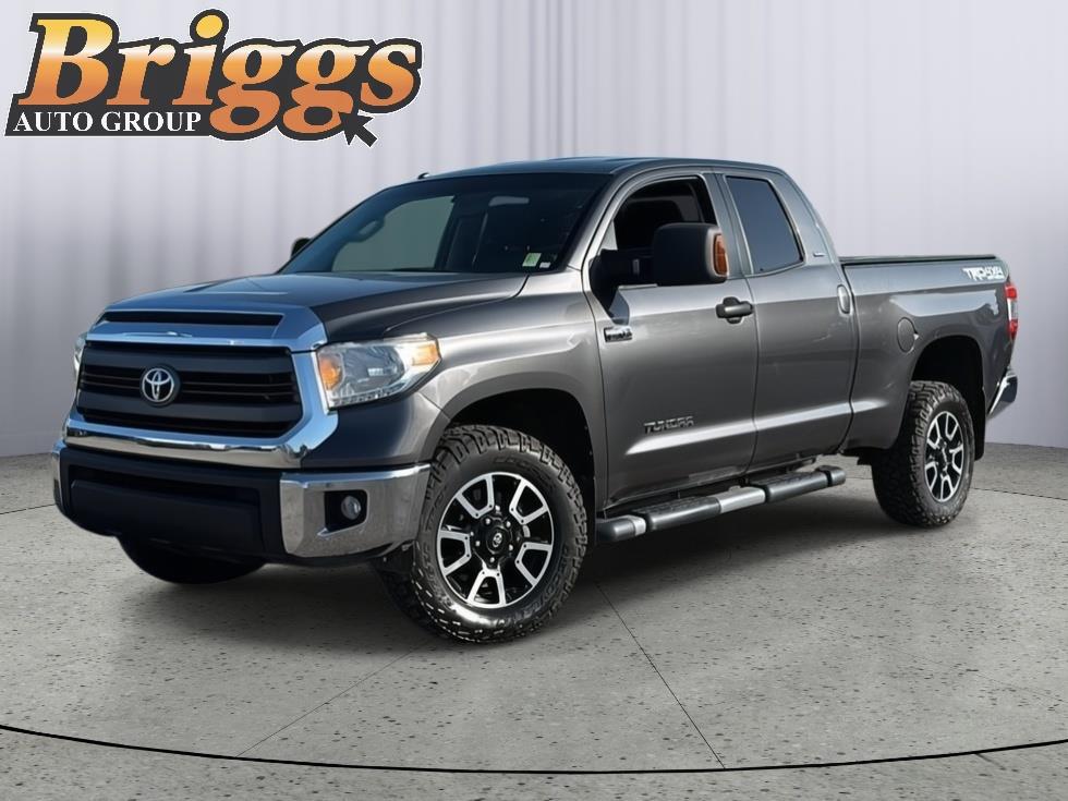 2015 Toyota Tundra Pickup Truck