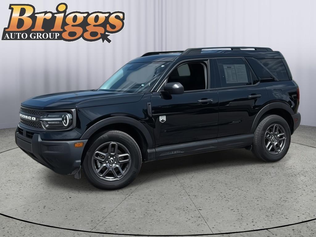 View vehicle photo 2