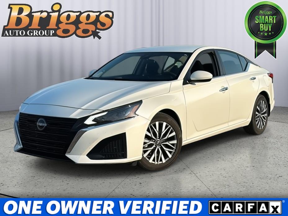  2023 Nissan Altima 2.5 SV FWD   