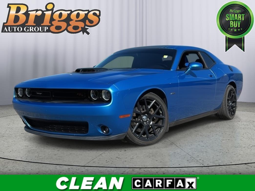 2015 Dodge Challenger R/T Shaker RWD