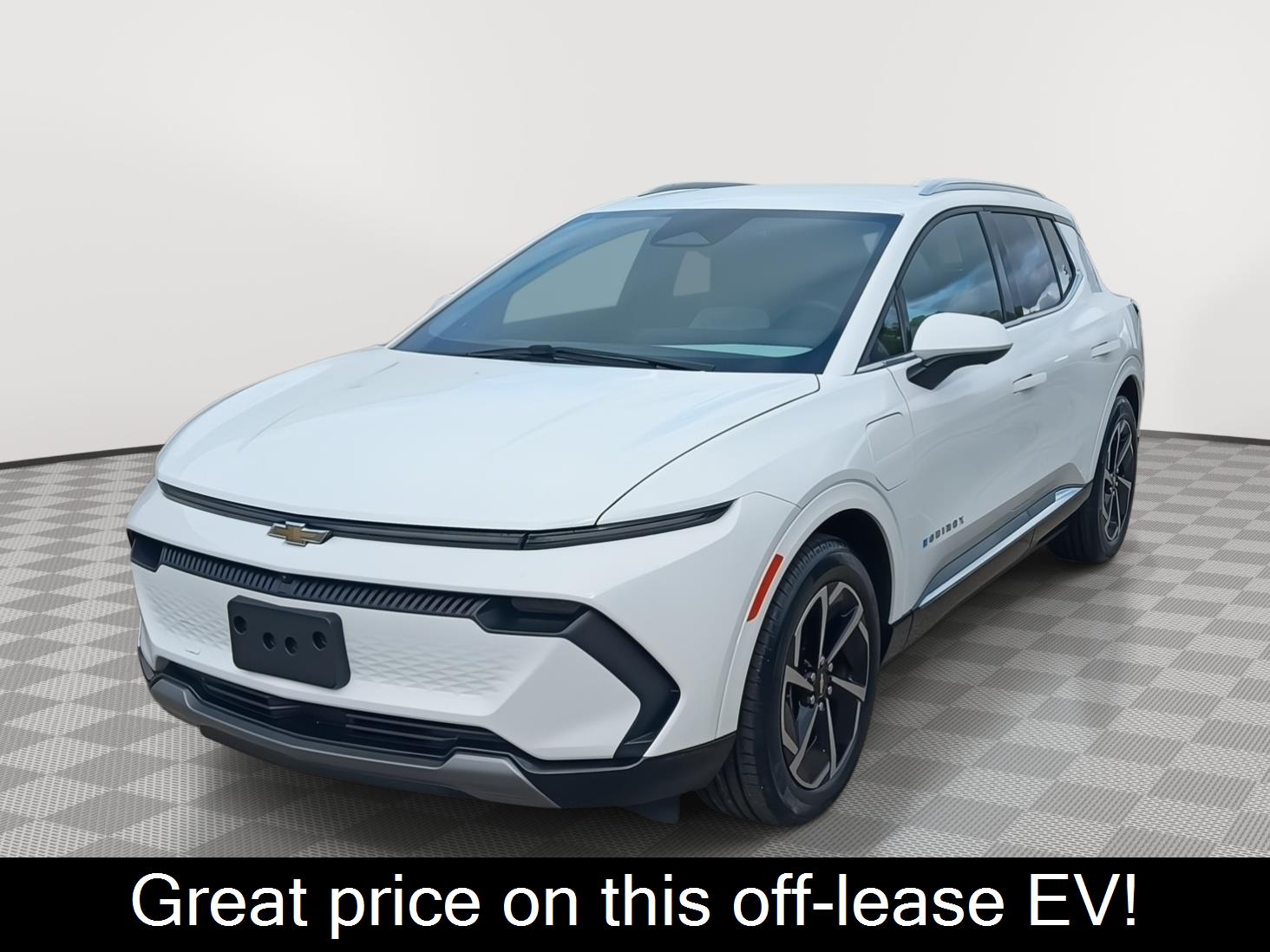 2024 Chevrolet Equinox EV LT with 2LT FWD   