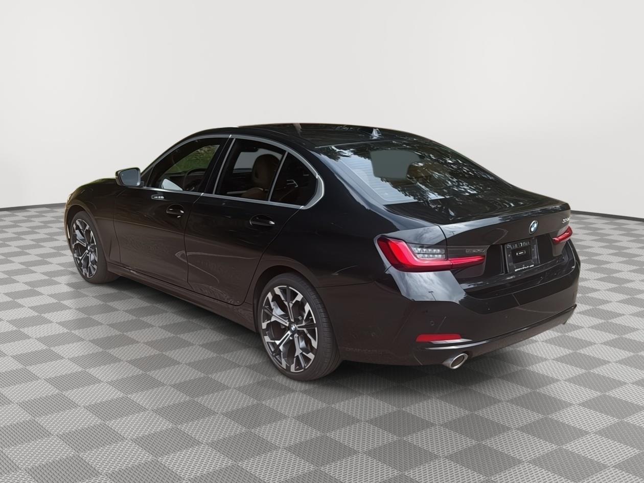2025 BMW 3 Series 330i - Black Sapphire Metallic exterior view 9