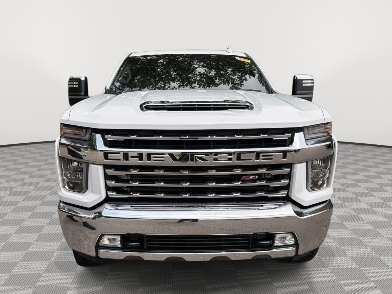 2022 Chevrolet Silverado 2500HD LTZ - Summit White exterior view 10