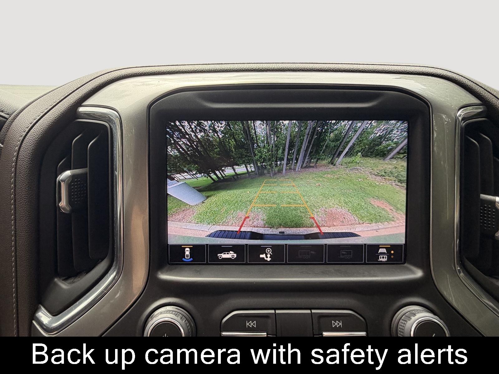 2022 Chevrolet Silverado 2500HD LTZ - Summit White exterior view 4