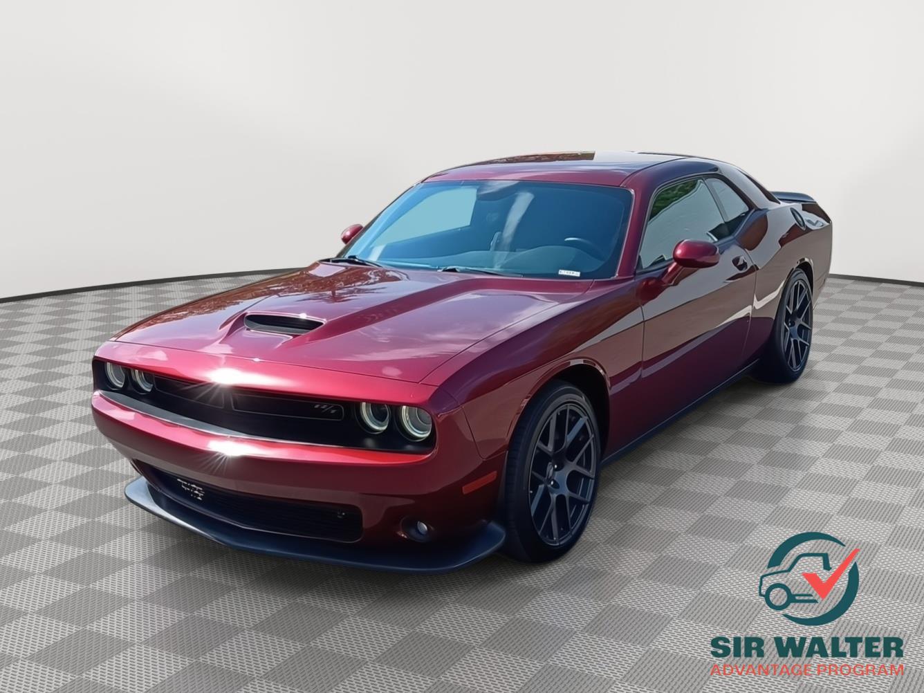 Octane Red Pearlcoat 2019 Dodge Challenger Coupe Rear-Wheel Drive 6-Speed Manual
