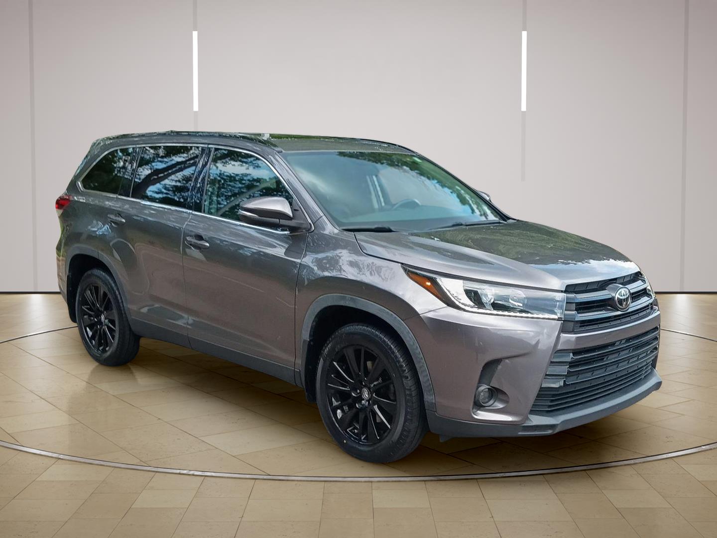 Predawn Gray Mica 2019 Toyota Highlander SUV / Crossover All-Wheel Drive 8-Speed Automatic