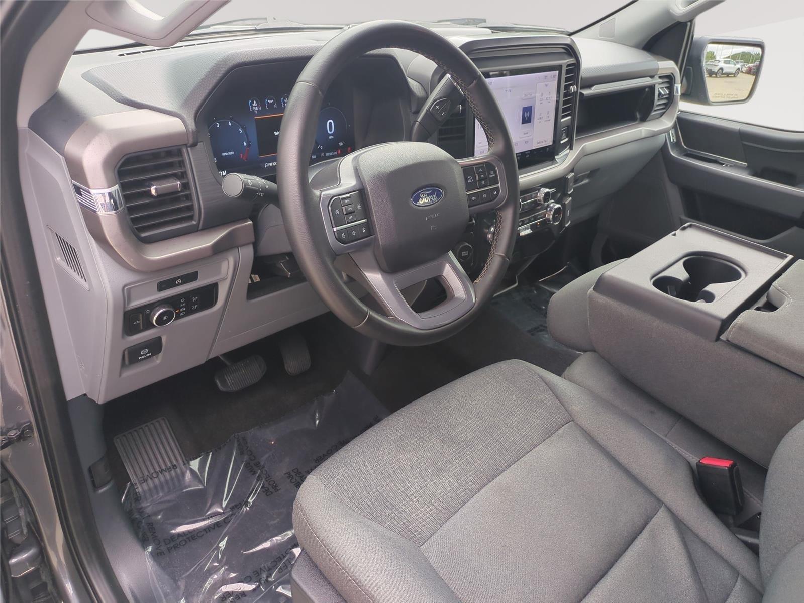 2025 Ford F-150 XLT - Carbonized Gray exterior view 2